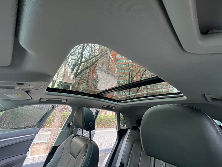 Фото 4 - Audi Q3