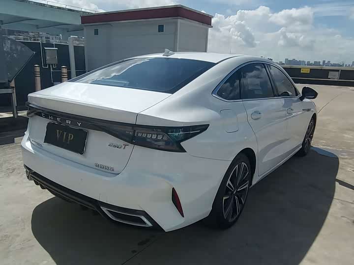 Фото 12 - Chery Arrizo 8