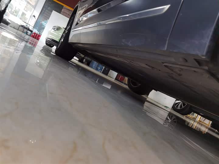 Фото 20 - Nio EC6