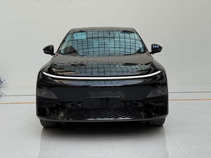 Фото 2 - XPeng G6