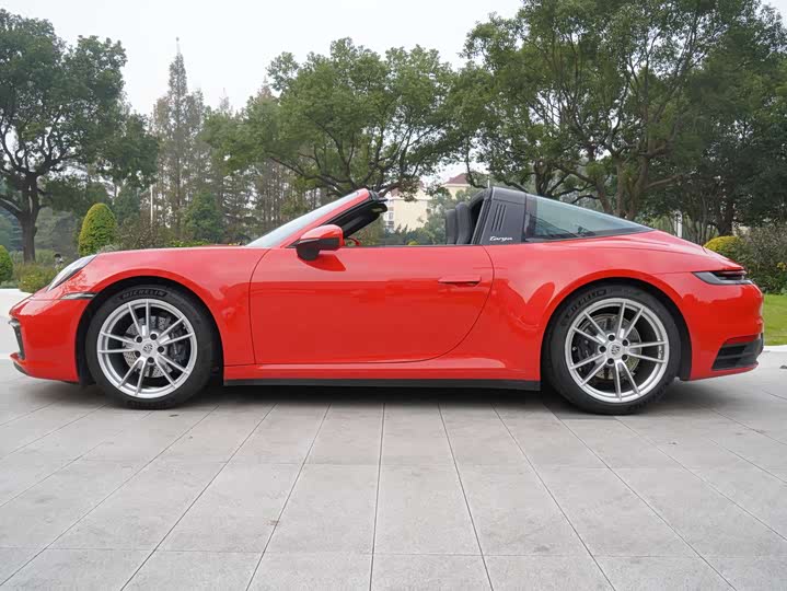 Фото 3 - Porsche 911