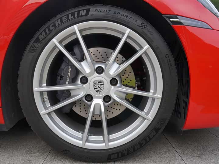 Фото 6 - Porsche 911