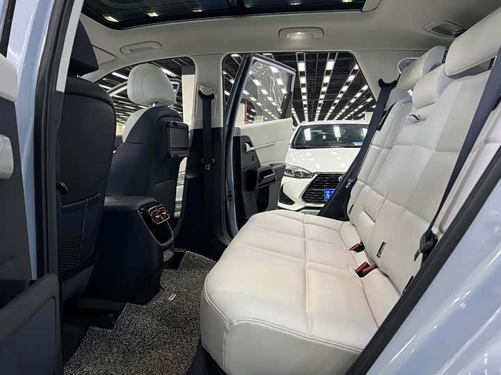 Фото 9 - Hyundai ix35 (Mufasa)