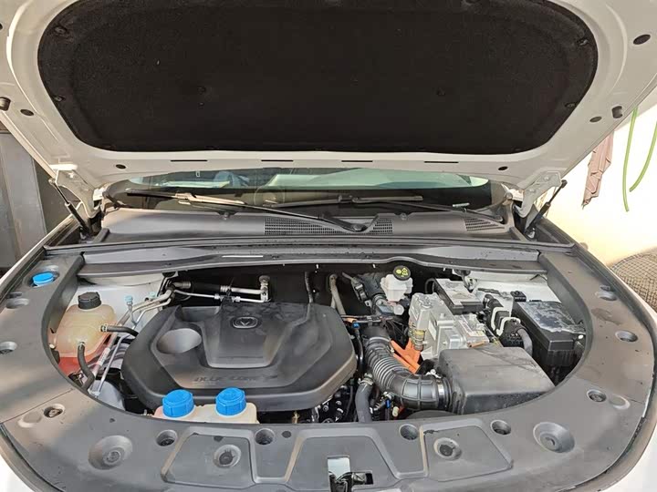 Фото 20 - Changan UNI-K Hybrid