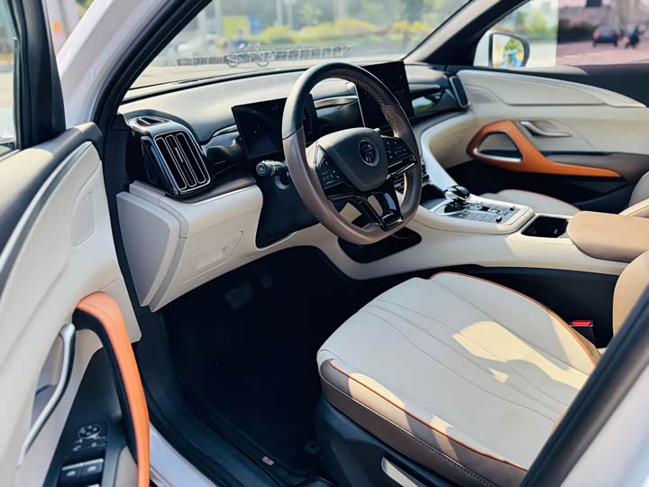 Фото 8 - BYD Song Pro Hybrid