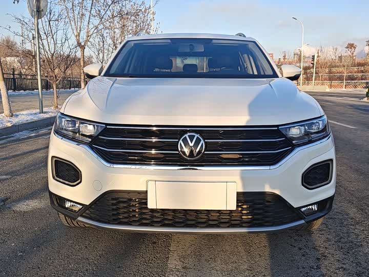 Фото 2 - Volkswagen T-Roc