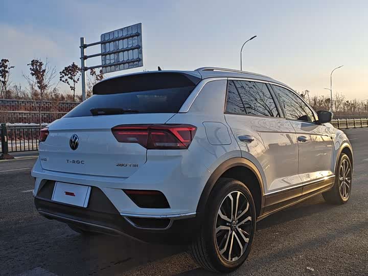 Фото 7 - Volkswagen T-Roc