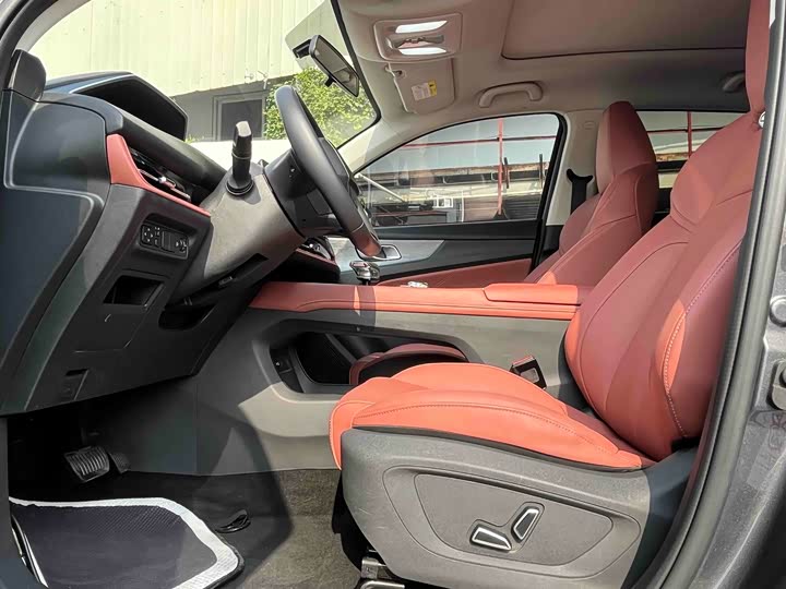 Фото 10 - Changan CS55 Plus