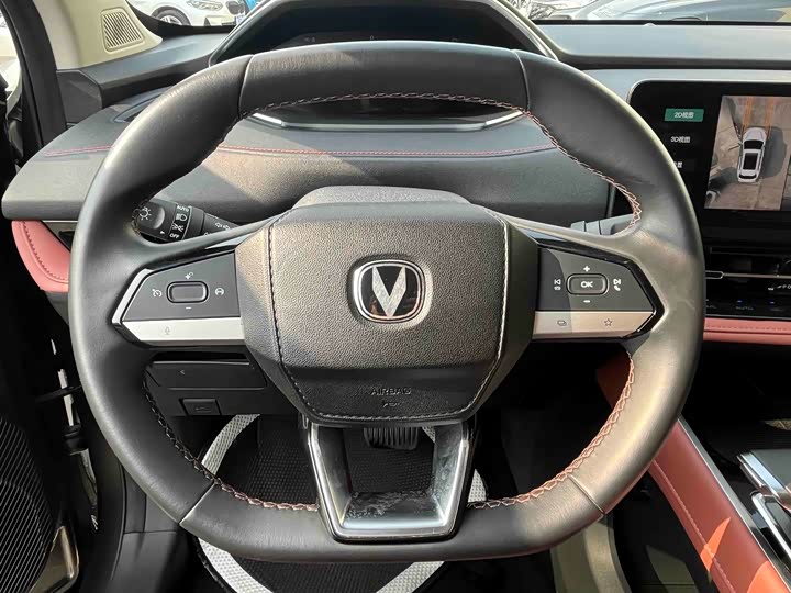 Фото 14 - Changan CS55 Plus