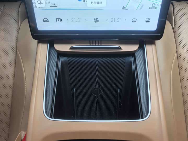 Фото 18 - XPeng P5