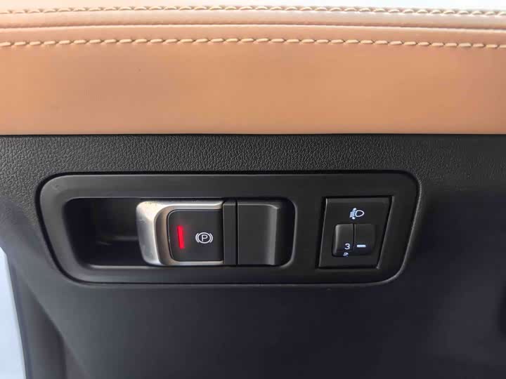 Фото 20 - XPeng P5