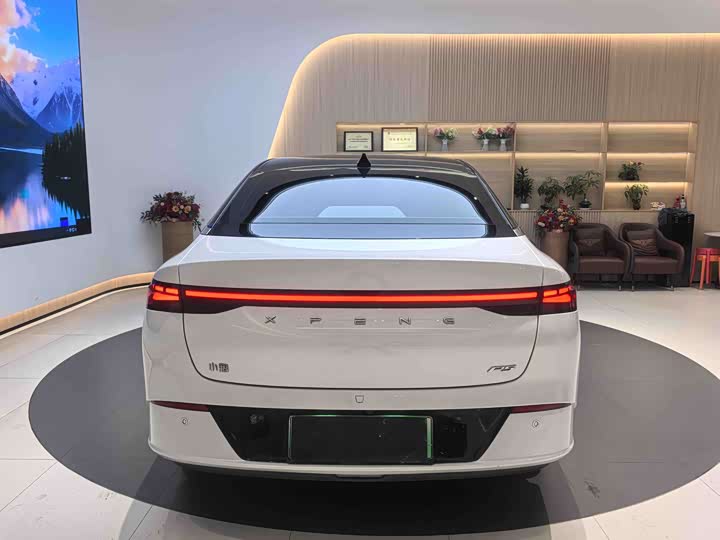 Фото 6 - XPeng P5