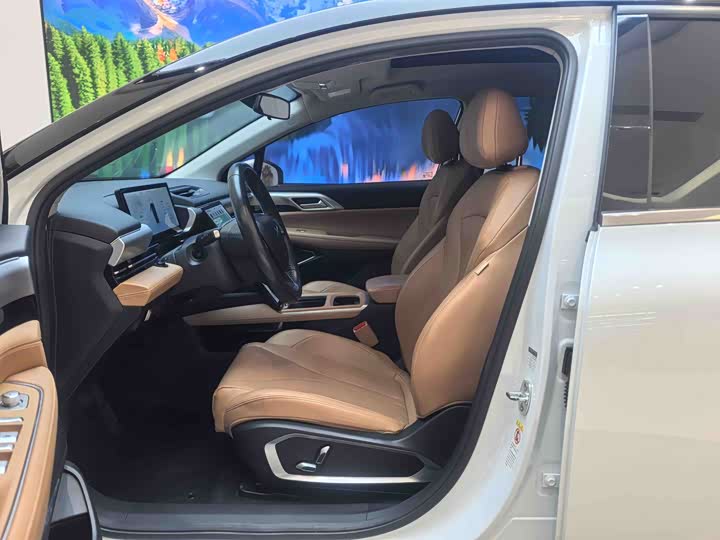 Фото 8 - XPeng P5