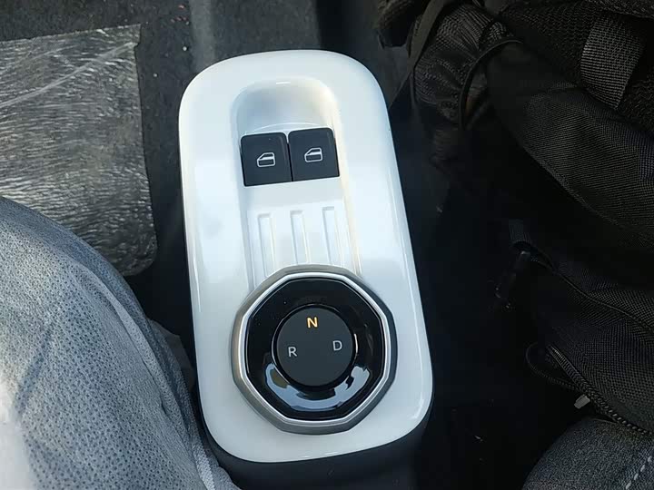 Фото 14 - Geely Galaxy Panda Mini