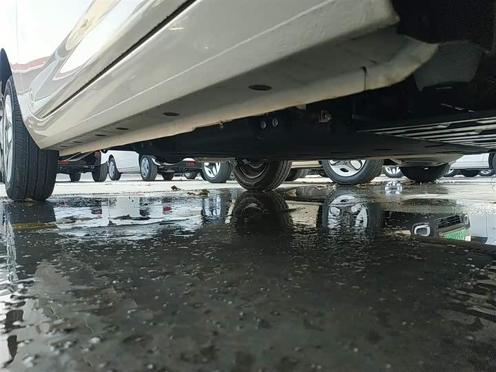 Фото 21 - Geely Galaxy Panda Mini