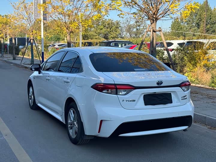 Фото 5 - Toyota Levin