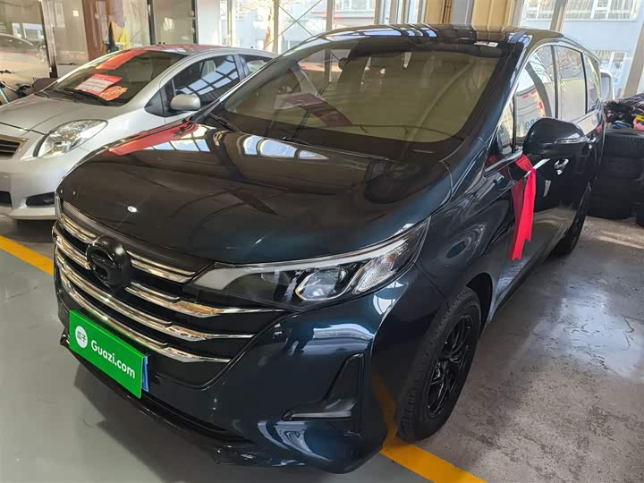 Фото 1 - GAC Trumpchi M6