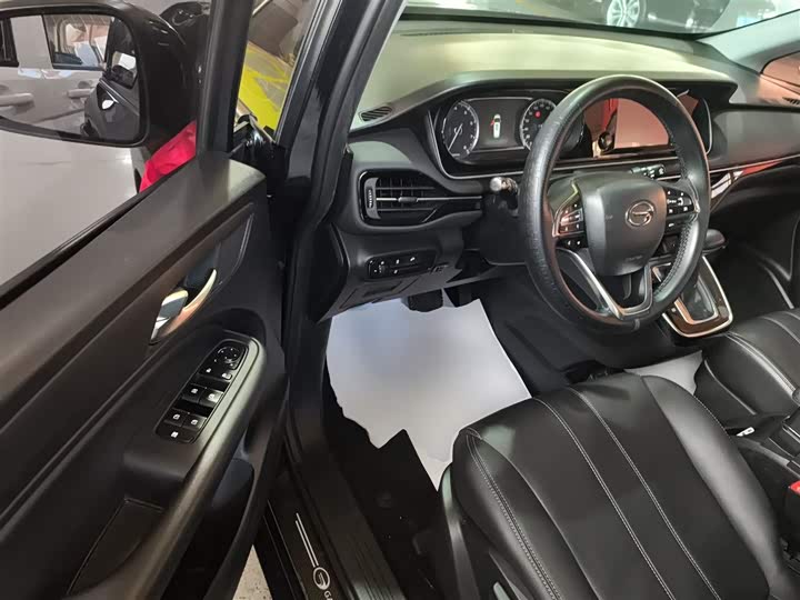 Фото 16 - GAC Trumpchi M6