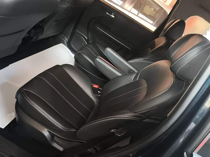 Фото 17 - GAC Trumpchi M6