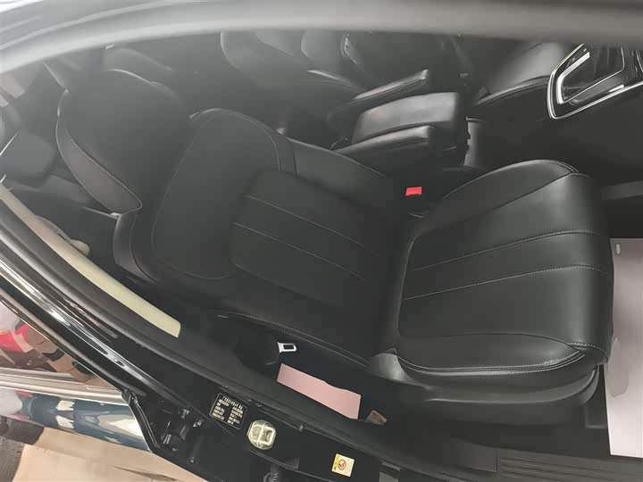 Фото 25 - GAC Trumpchi M6