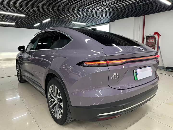 Фото 7 - Nio EC6