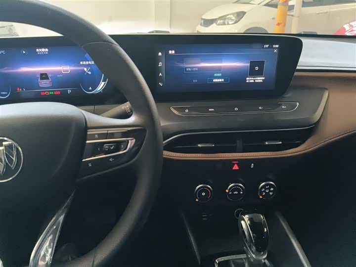 Фото 10 - Buick Verano