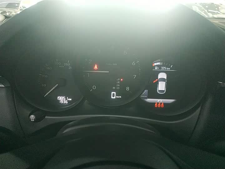 Фото 12 - Porsche Macan