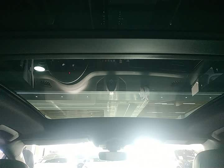 Фото 18 - Porsche Macan