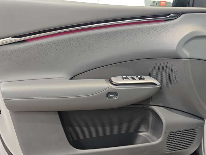 Фото 7 - XPeng G7