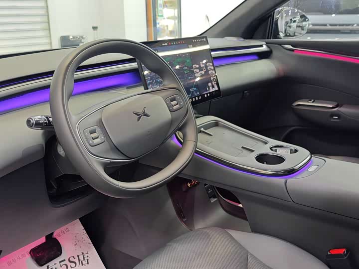 Фото 8 - XPeng G7