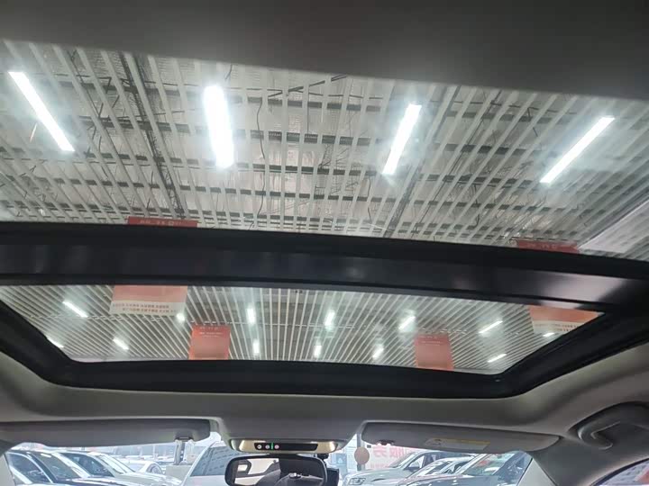 Фото 18 - Buick LaCrosse