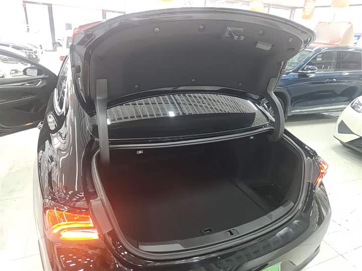 Фото 19 - Buick LaCrosse