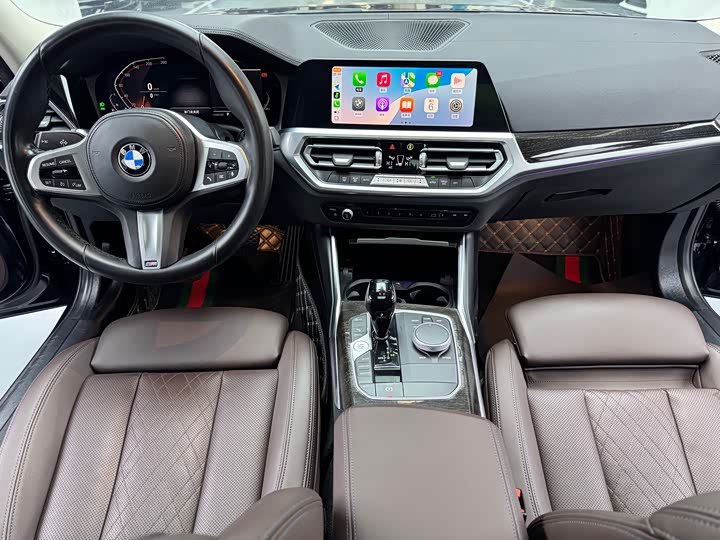 Фото 10 - BMW 3 Series