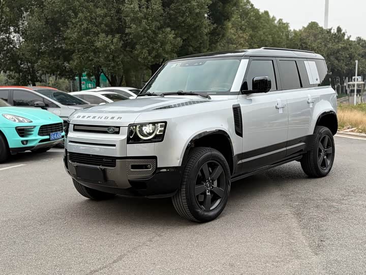 Фото 1 - Land Rover Defender