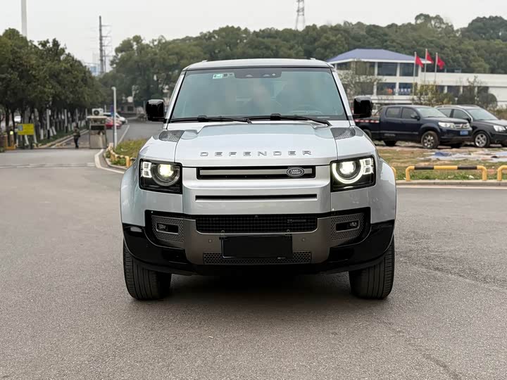 Фото 2 - Land Rover Defender