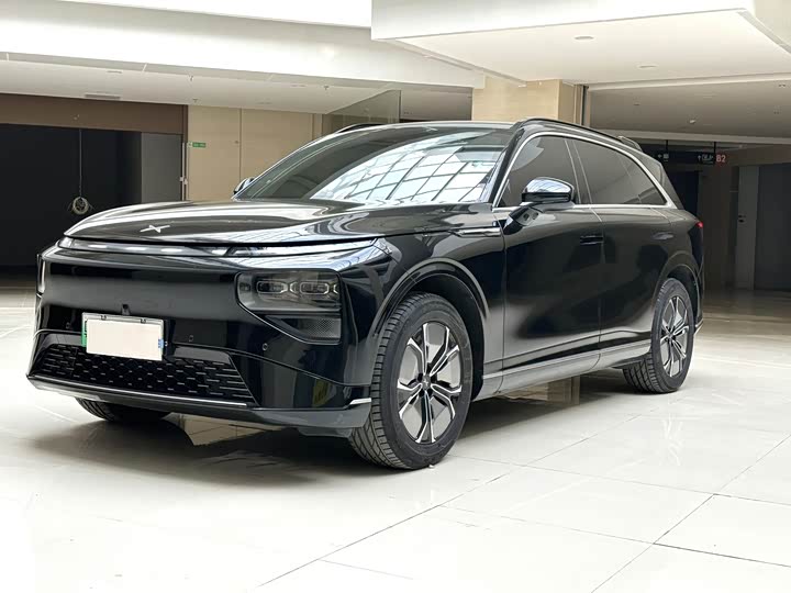 Фото 1 - XPeng G9