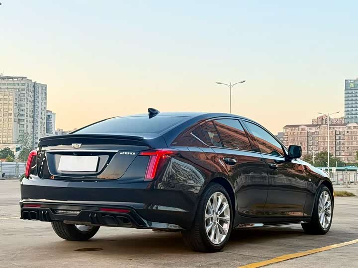 Фото 7 - Cadillac CT5
