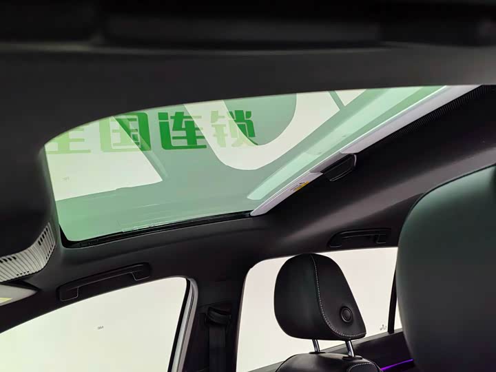 Фото 17 - Volkswagen Golf