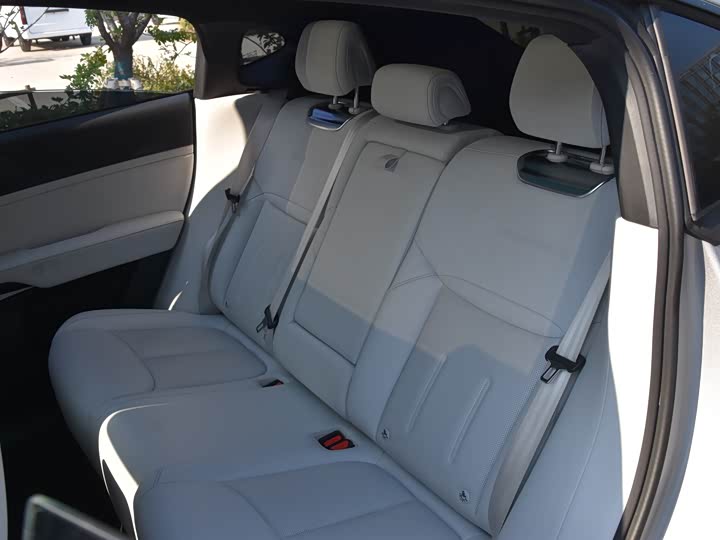 Фото 11 - XPeng G6