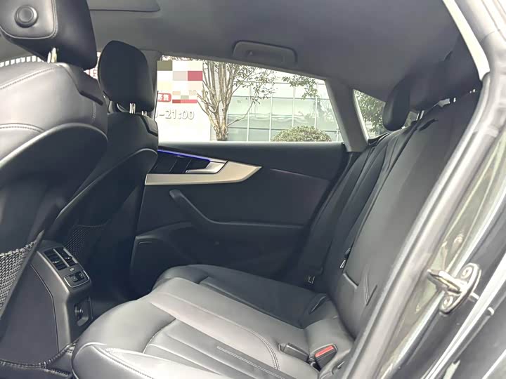 Фото 19 - Audi A5