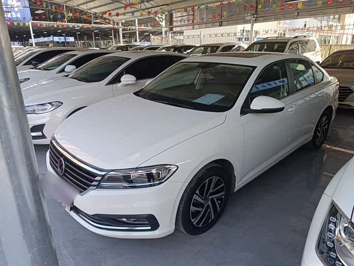 Фото 1 - Volkswagen Lavida