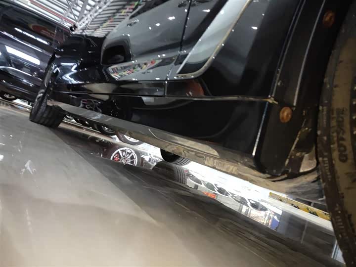 Фото 21 - BMW 5 Series