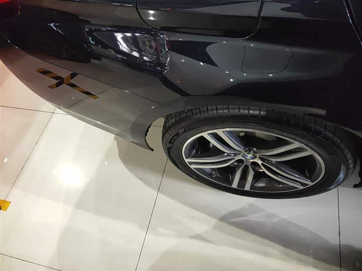 Фото 26 - BMW 5 Series