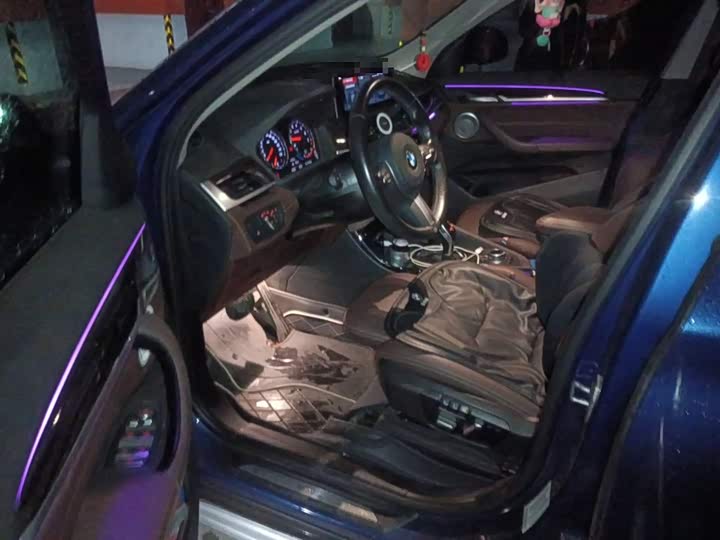 Фото 14 - BMW X1