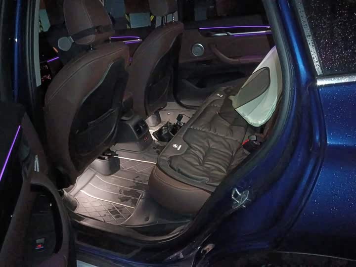 Фото 15 - BMW X1