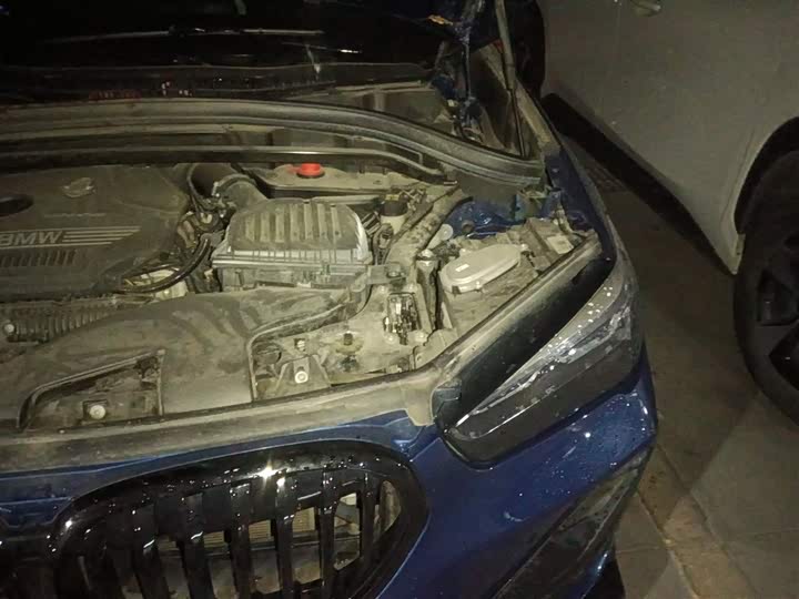 Фото 22 - BMW X1