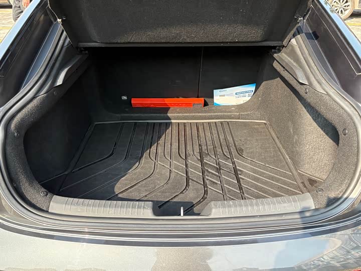 Фото 23 - Changan UNI-V