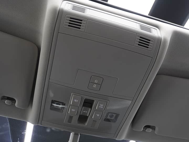 Фото 17 - Volkswagen Tayron