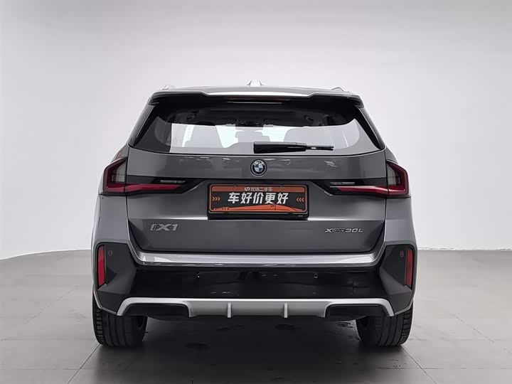 Фото 4 - BMW iX1