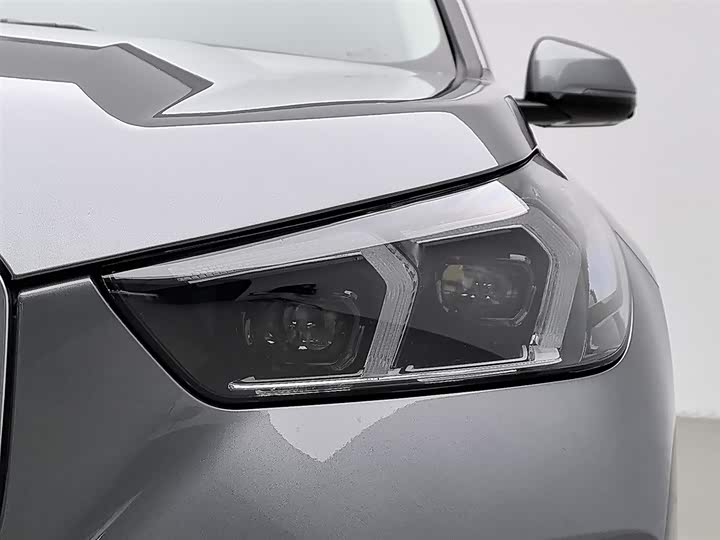 Фото 7 - BMW iX1